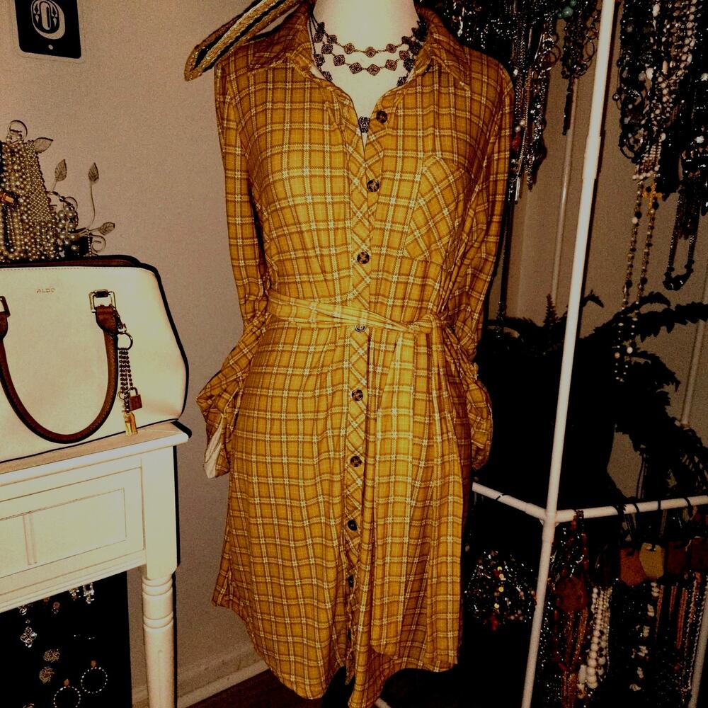 ULTRA FLIRT - YELLOW CHECKERED BELTED SHIRT DRESS -  SIZE MED/LARGE